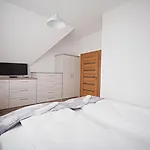 Kaniowka, Sun & Snow Apartment
